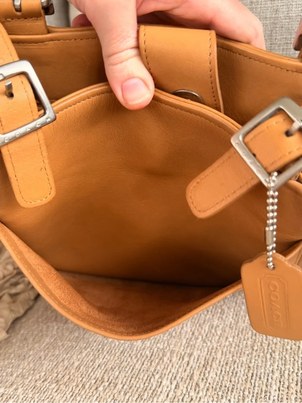 COACH Vintage CAMEL Leather Shoulder Tote/bucket
